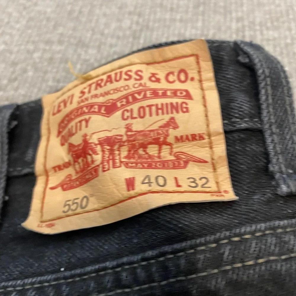 Levis Jeans Faded Black Relaxed Vintage 550 Mens 40x32 Tapered Denim 90s